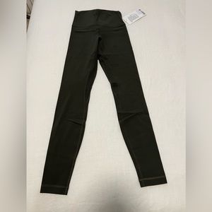 Dark green lululemon align legging